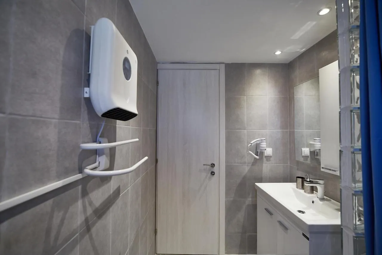 Spacious And Cozy Apartment In Central Thessaloniki